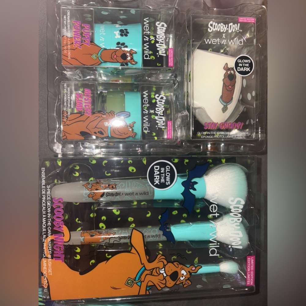 Wet n Wild Scooby Doo Limited Edition - Picture 3 of 6